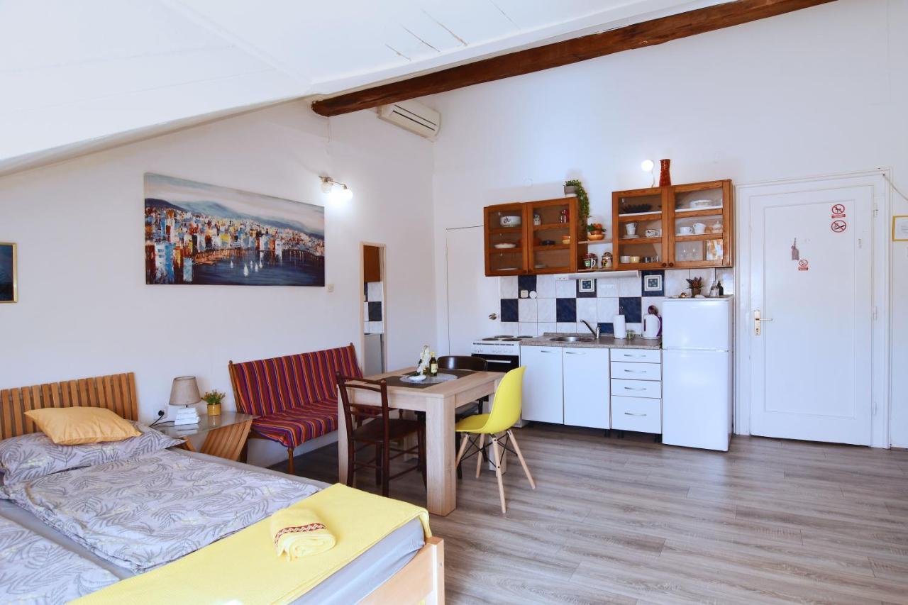 Rosi Apartment Split Exterior foto